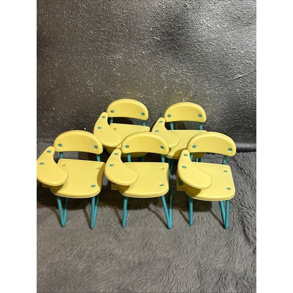 Lot Of 5 Vintage Barbie School Desks Toys Furniture 1990 Mattel Hong Kong